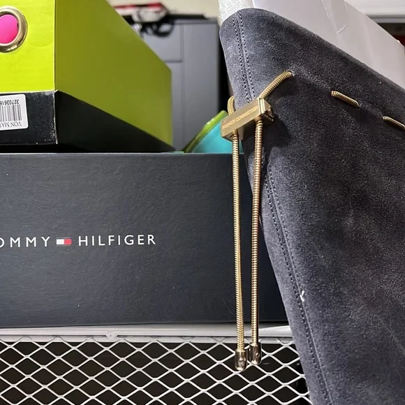 French Connection gray suede boots - Picture 3 of 5